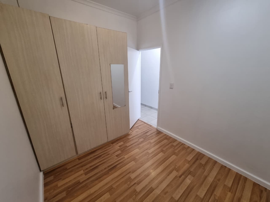 To Let 2 Bedroom Property for Rent in Observatory Western Cape